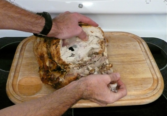 ow to remove and store meat from a turkey